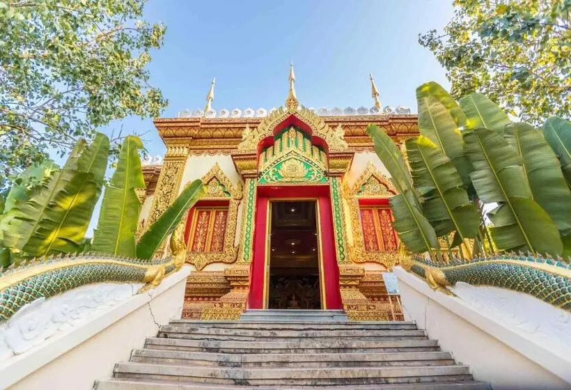 בית מלון כפרי Pullman Resort Xishuangbanna