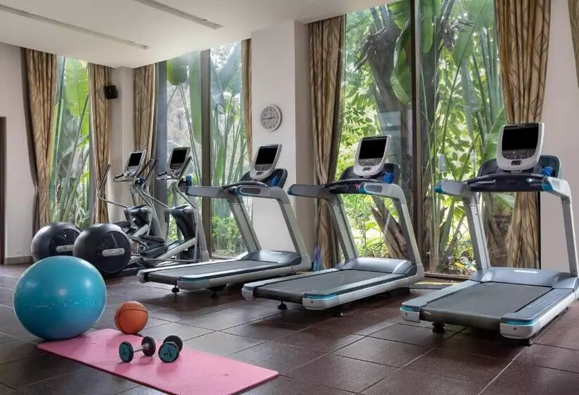 בית מלון כפרי Pullman Resort Xishuangbanna