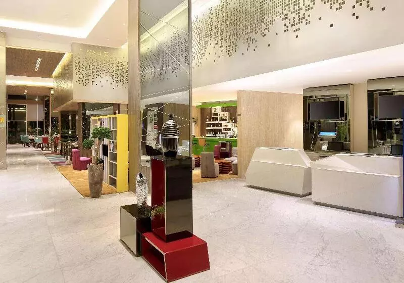 Novotel Makassar Grand Shayla