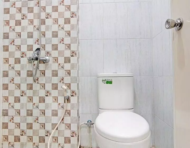 هتل Oyo 92331 Rindu Sempadan Cottage