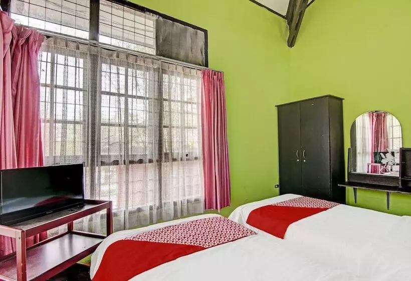 هتل Oyo 92331 Rindu Sempadan Cottage
