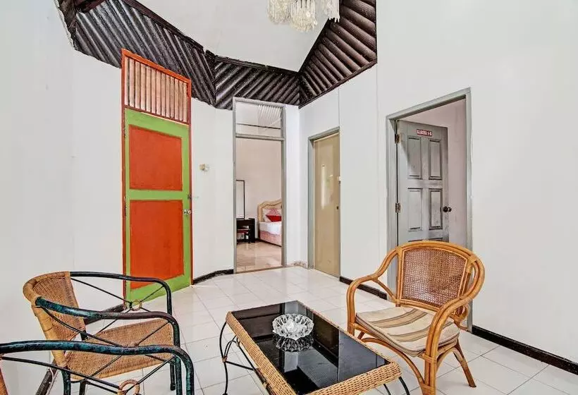 هتل Oyo 92331 Rindu Sempadan Cottage
