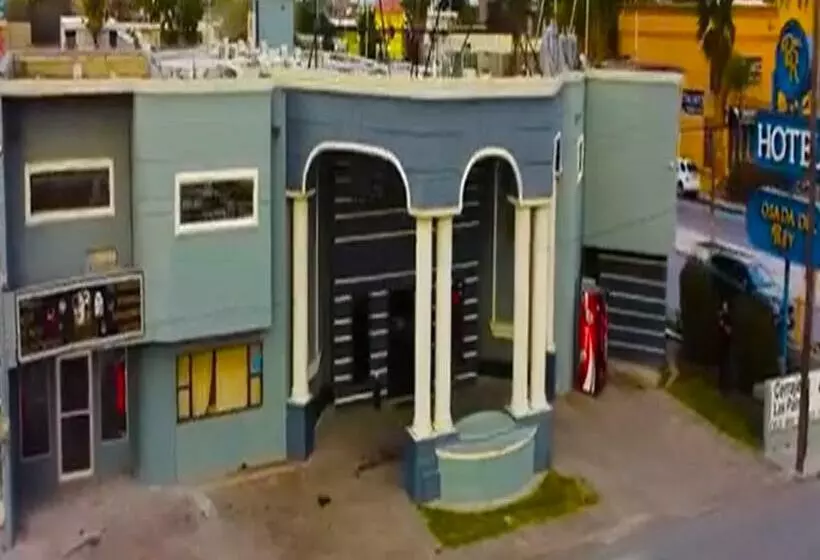 Hotelli Posada Del Rey