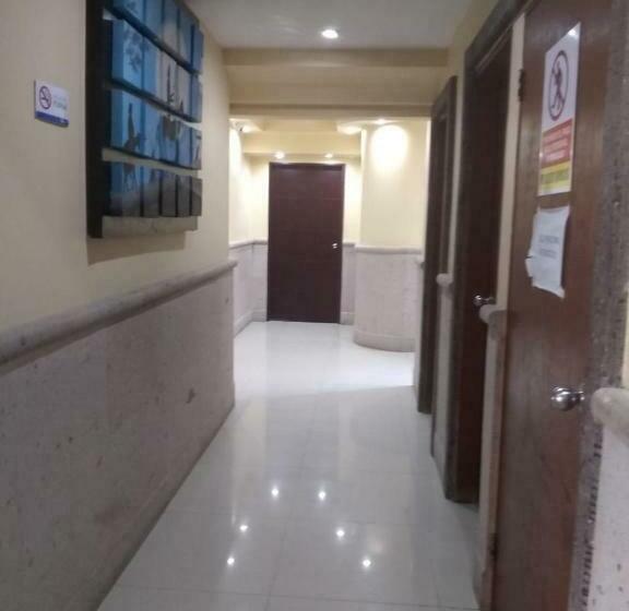 Hotel Posada Del Rey