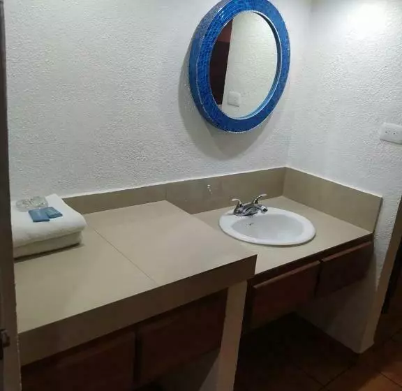 Hotelli Posada Del Rey