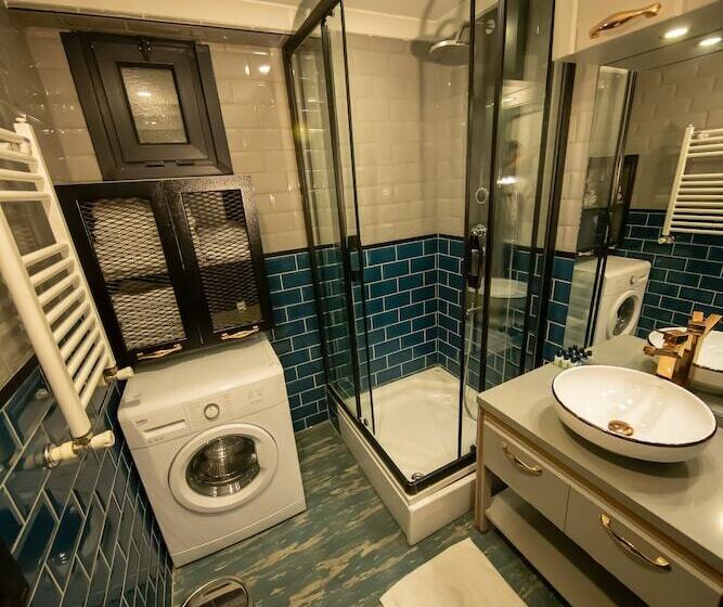 Ava Istanbul City Center