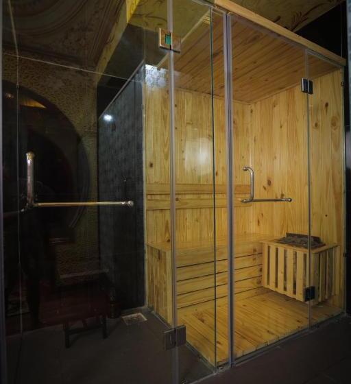 Dubai Luxury Hotel & Massage