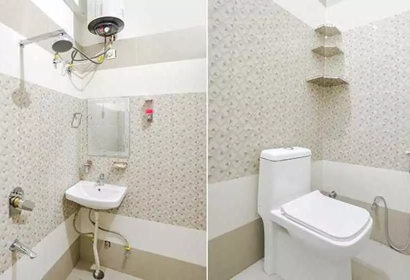 Fabhotel Jms Residency