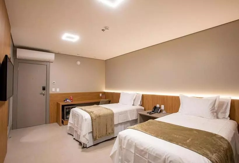 ホテル Amazon Aeroporto