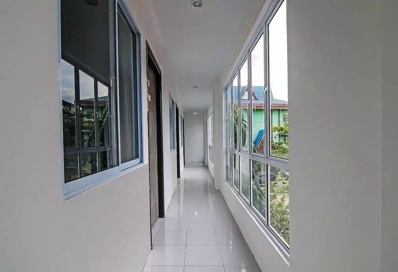 هتل Capital O 92300 Koala House