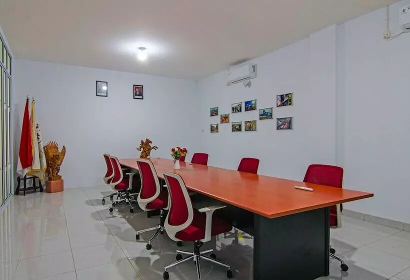 هتل Capital O 92300 Koala House
