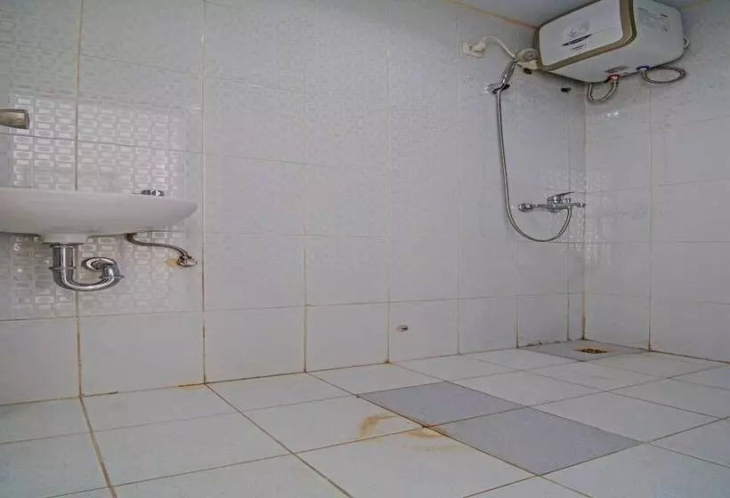 هتل Capital O 92300 Koala House