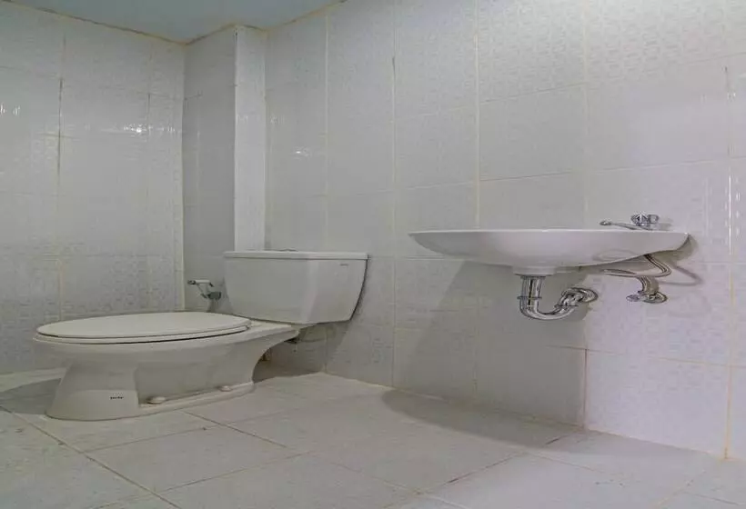 هتل Capital O 92300 Koala House