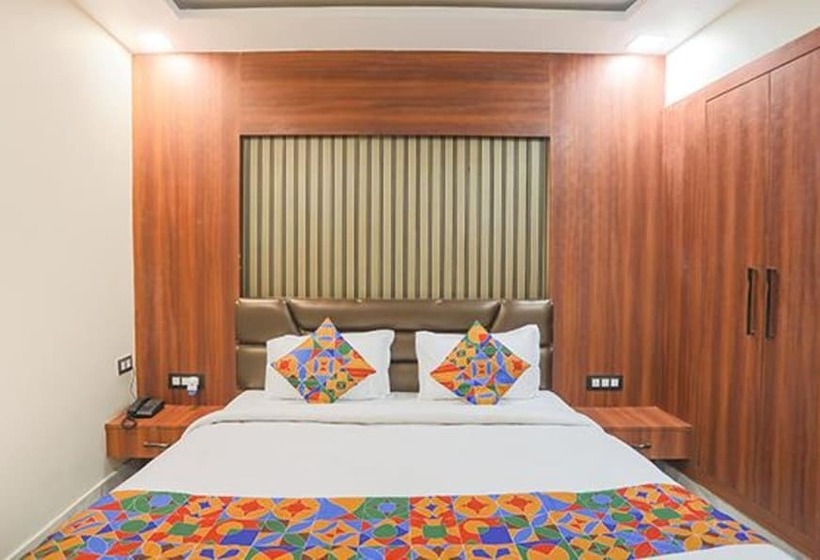 Fabhotel The Treenity House