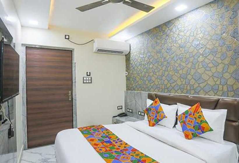 Fabhotel The Treenity House