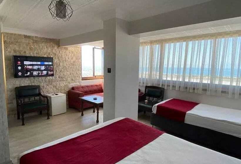 Hotelli Elit Holiday