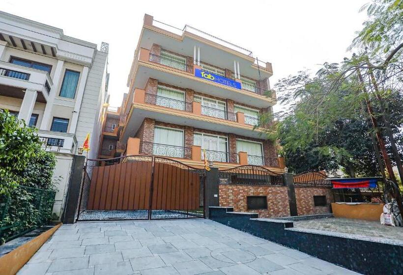 酒店 Flagship Grihum