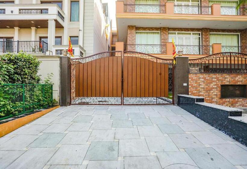 酒店 Flagship Grihum