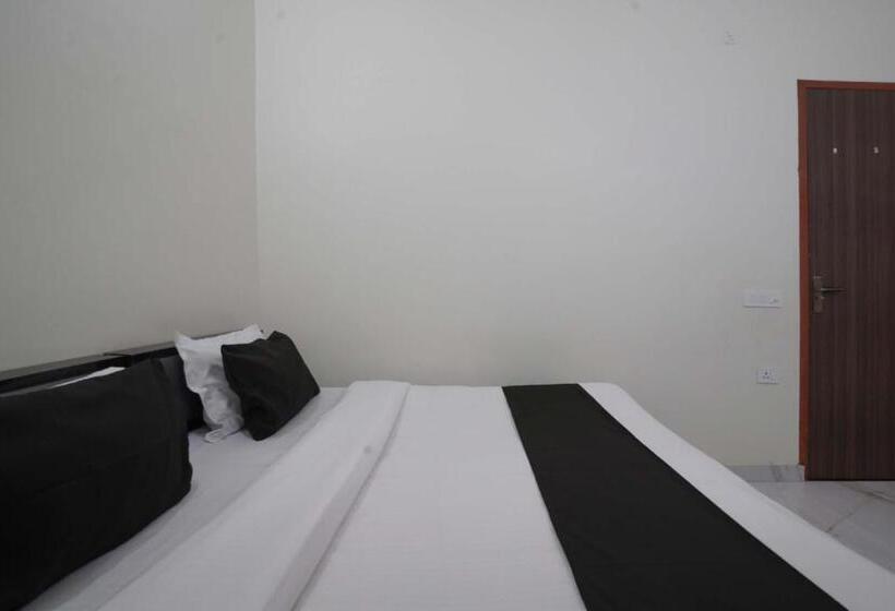 Hotel Oyo 80981 Agm Residency