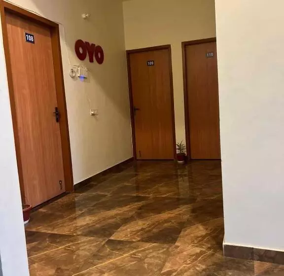 ホテル Oyo 80981 Agm Residency