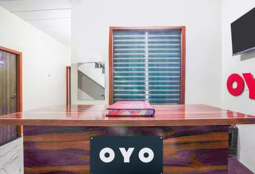 ホテル Oyo 80981 Agm Residency