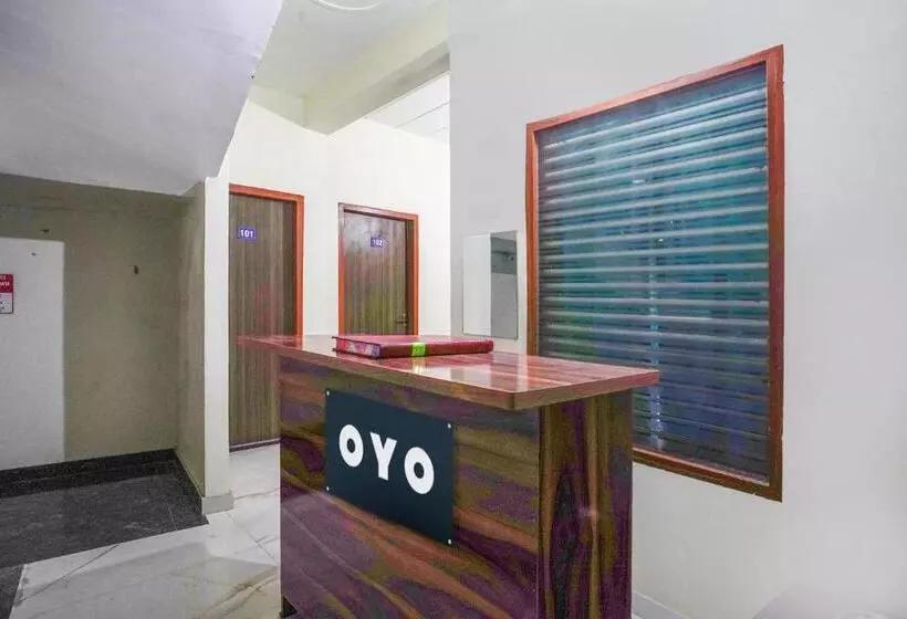 ホテル Oyo 80981 Agm Residency
