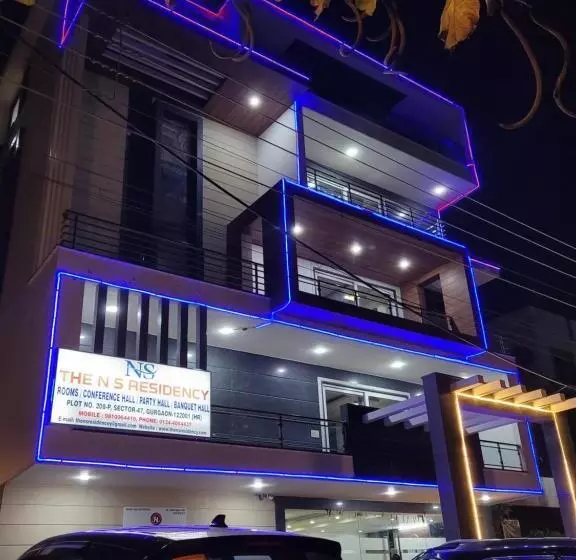ホテル Blueneck Sec 47 Near Ikea Gmp Gurugram