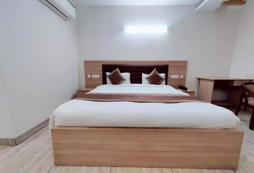 ホテル Blueneck Sec 47 Near Ikea Gmp Gurugram