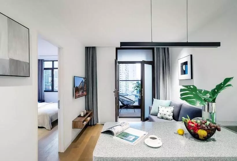 Base Pusan Serviced Apartment  Shanghai New International Expo Centre
