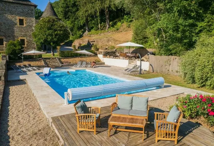 ベッドアンドブレックファースト Château De Chauvac   Chambres Et Table D Hôtes Avec Vue Sur La Rivière