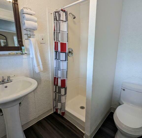 Bridge Of The Gods Motel, Cabins & Rv Park