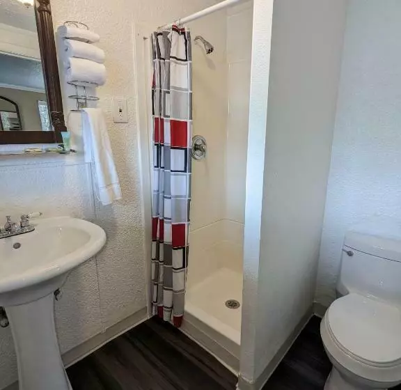 Bridge Of The Gods Motel, Cabins & Rv Park