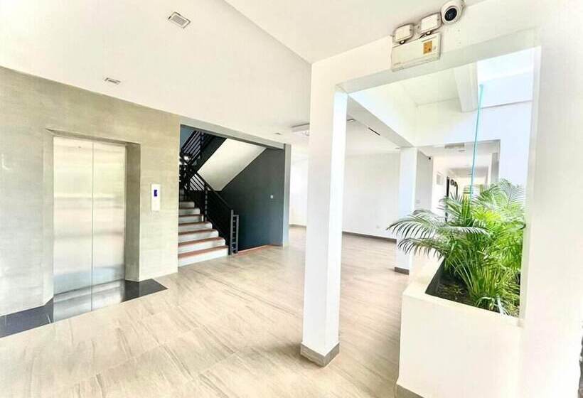 בית מלון כפרי Angkor Vattanakpheap Villa