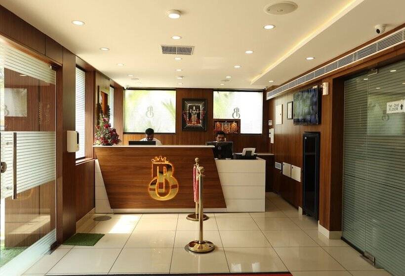 בית מלון כפרי Balaji Regency Kanhangad