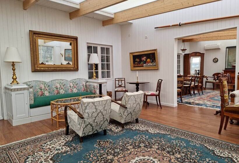 Aamiaismajoitus (B&B) Kobbar & Skär Vandrarhem