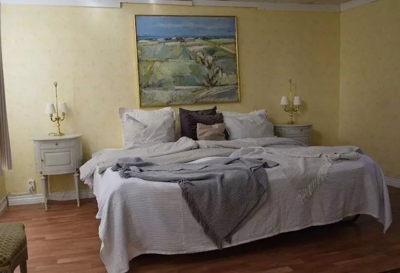 Aamiaismajoitus (B&B) Kobbar & Skär Vandrarhem