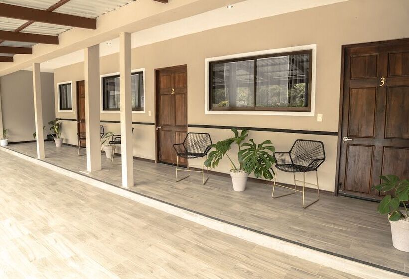 Natüra Hotel Monteverde