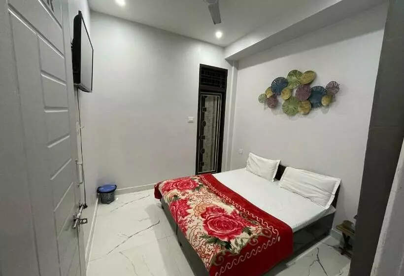 Olt Hostel
