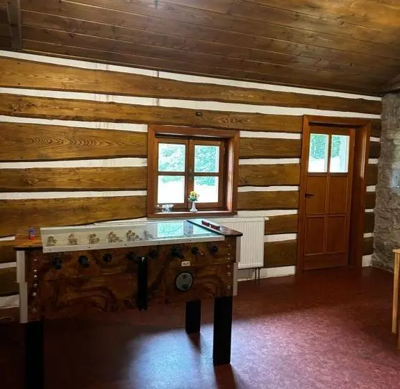 Majatalo Restaurace A Penzion Na Stráni