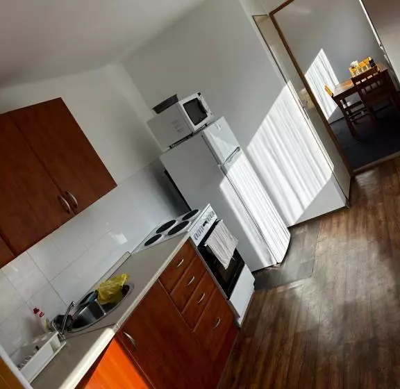 Majatalo Restaurace A Penzion Na Stráni