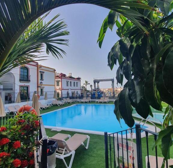 Billy S Marina Apartments With Pool Access, Puerto De Mogan