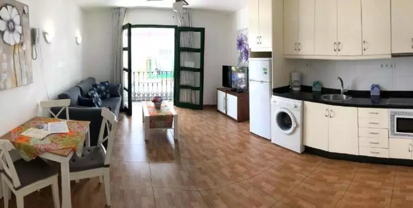 Billy S Marina Apartments With Pool Access, Puerto De Mogan