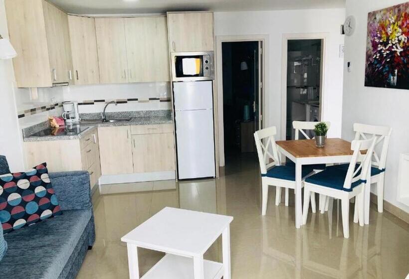 Billy S Marina Apartments With Pool Access, Puerto De Mogan