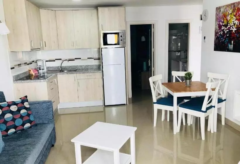 Billy S Marina Apartments With Pool Access, Puerto De Mogan