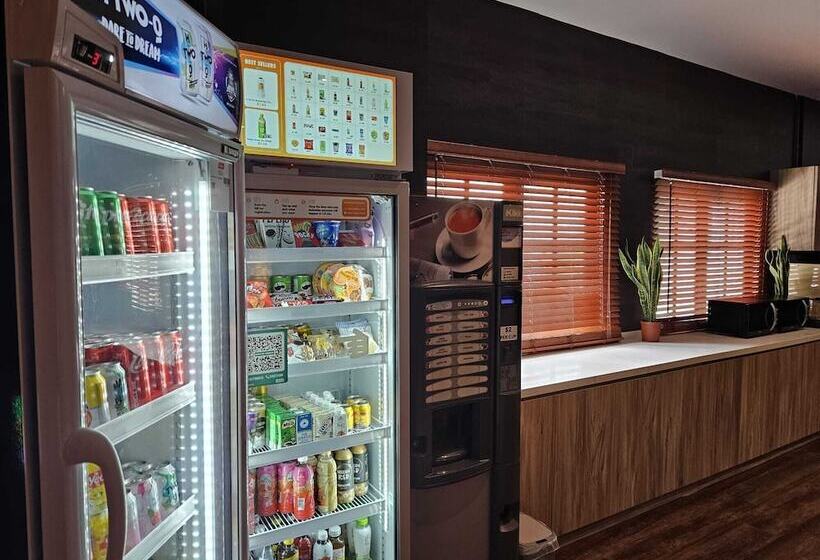 Arena Esports Hotel @ Bugis Village