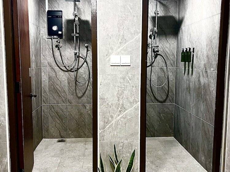 Arena Esports Hotel @ Bugis Village