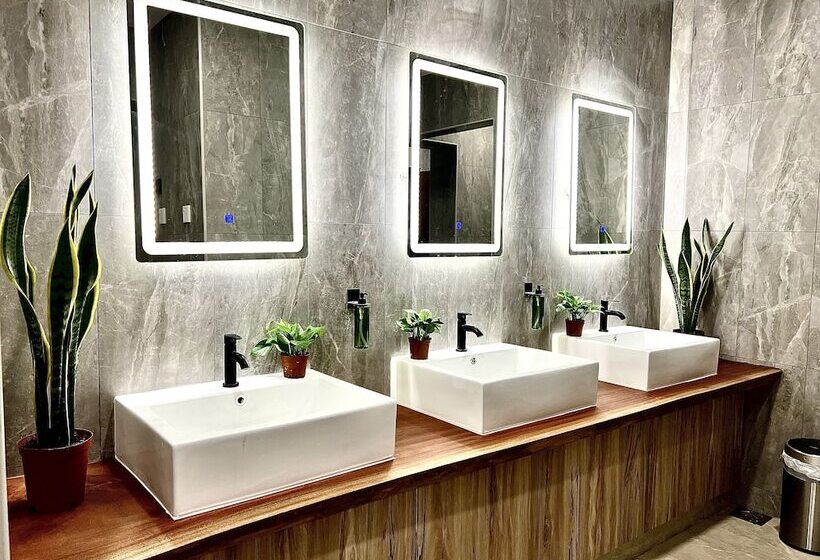 Arena Esports Hotel @ Bugis Village