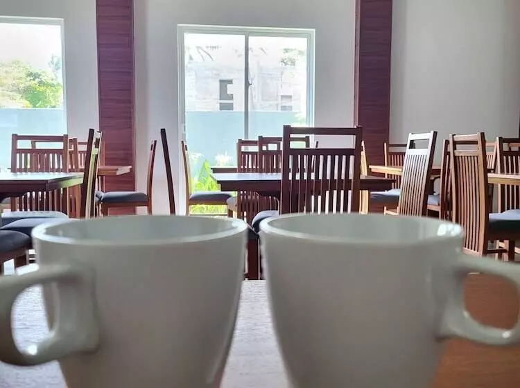 Hotelli Canela Resort Kabalana