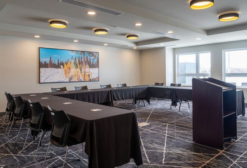 Microtel Inn & Suites By Wyndham Boisbriand