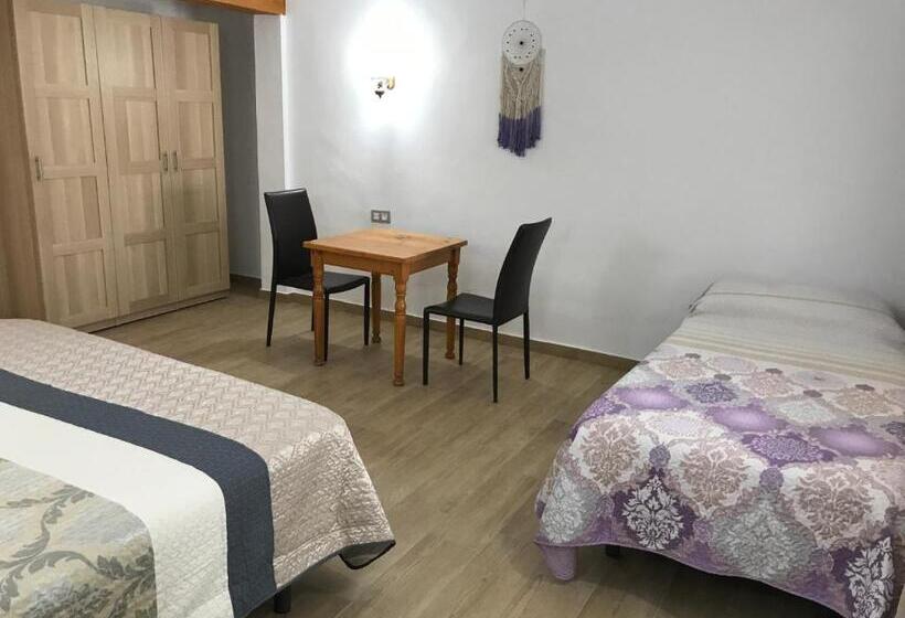 پانسیون Casa Raíces Del Montgo